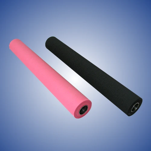 Válce pogumované pěnovou pryží